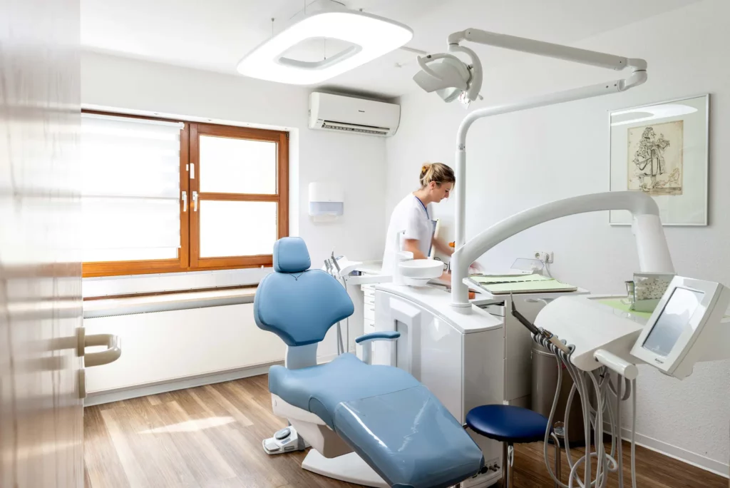 Dr. Brückner Zahnarzt Schorndorf