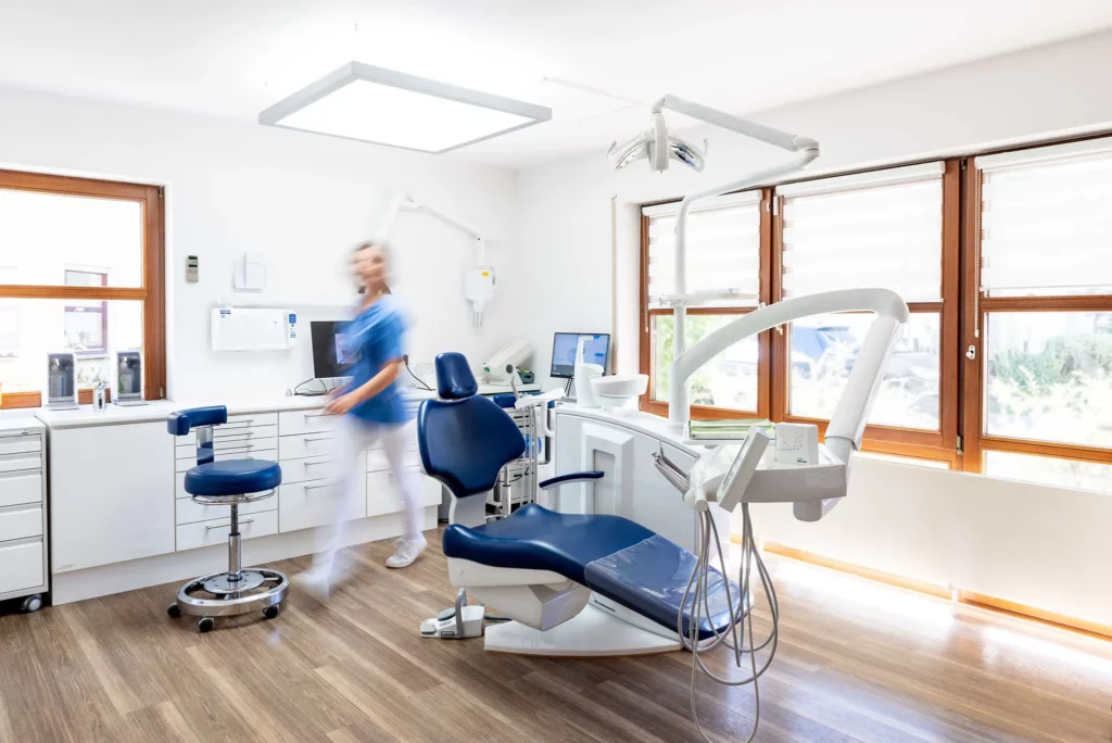 Dr. Brückner Zahnarzt Schorndorf